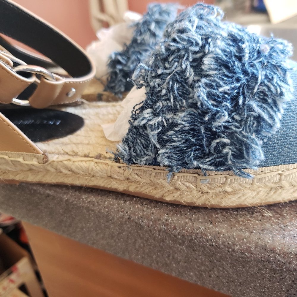 Rebecca Minkoff Womens size 6  Blue Denim sandals